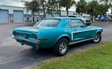 Ford-Mustang-1968-Gulfstream-Aqua-Black-1