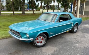 Ford-Mustang-1968-Gulfstream-Aqua-Black