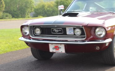 Ford-Mustang-1968-Royal-Maroon-Black-13