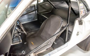 Ford-Mustang-1969-12