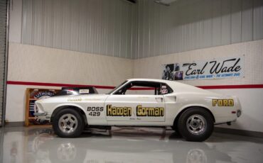 Ford-Mustang-1969-18