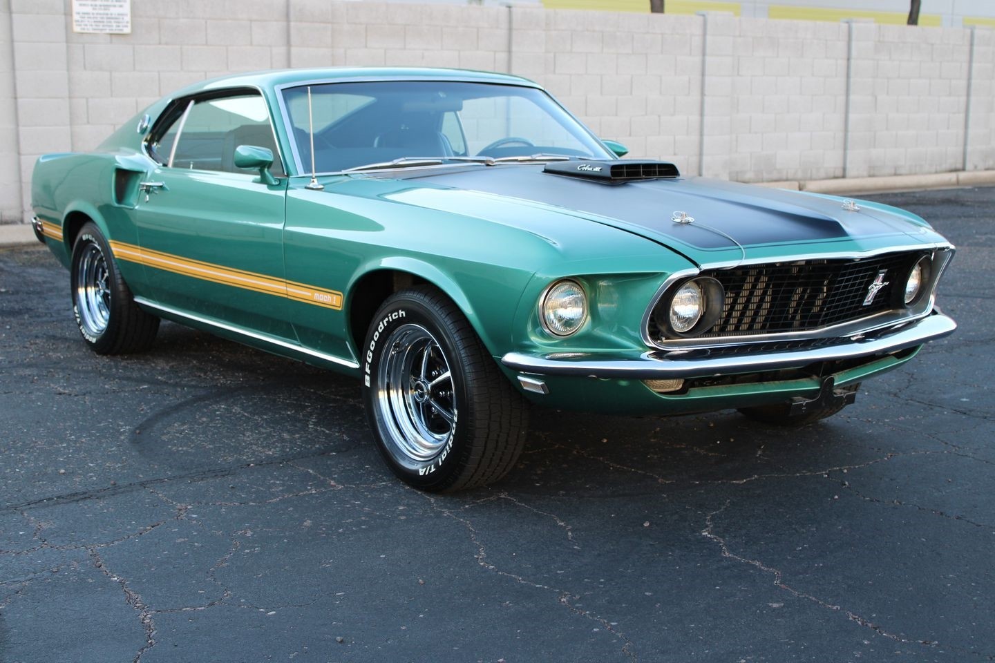 Ford-Mustang-1969-Coupe-10