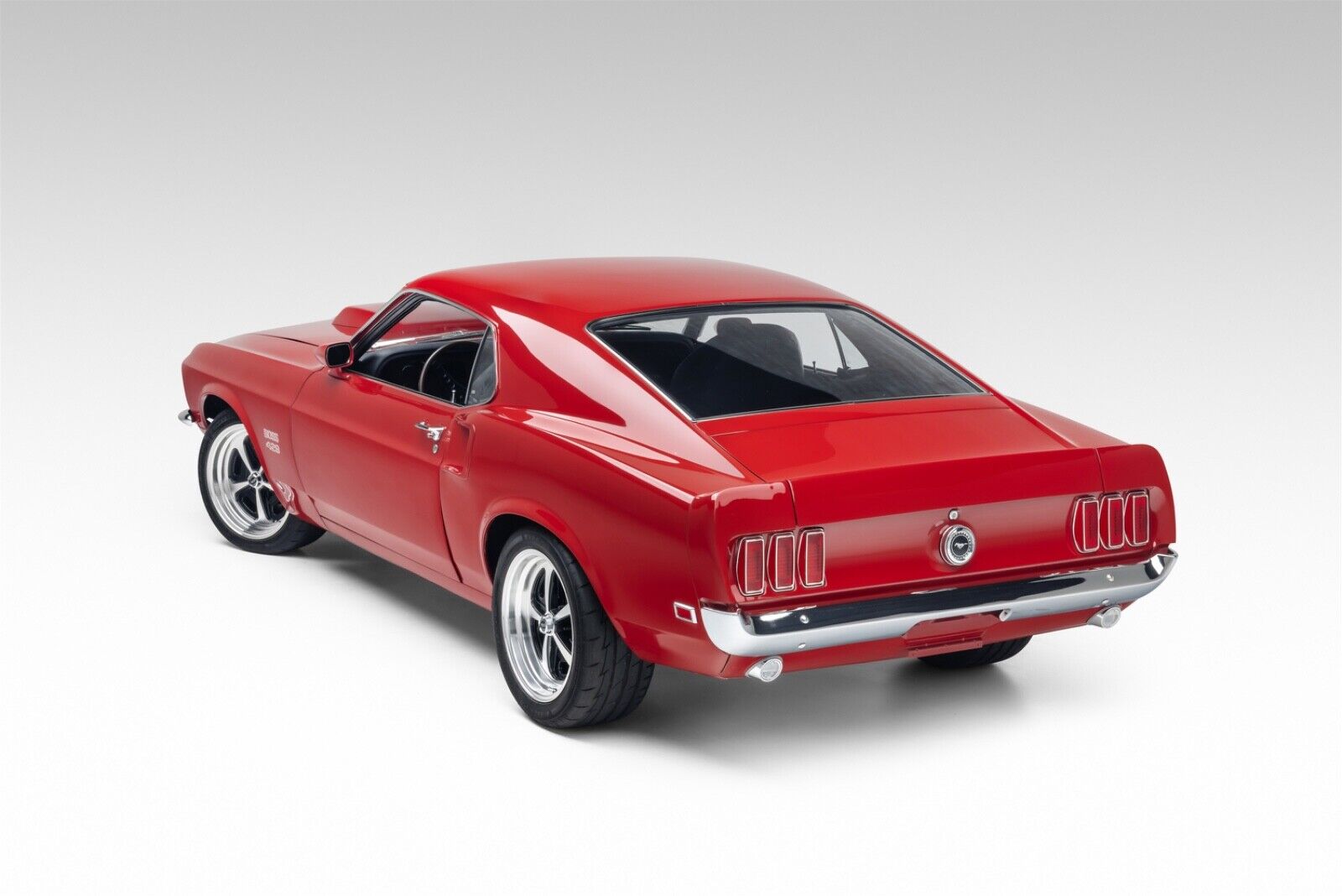 Ford-Mustang-1969-Fastback-19