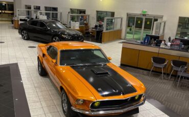 Ford-Mustang-1969-Fastback-2