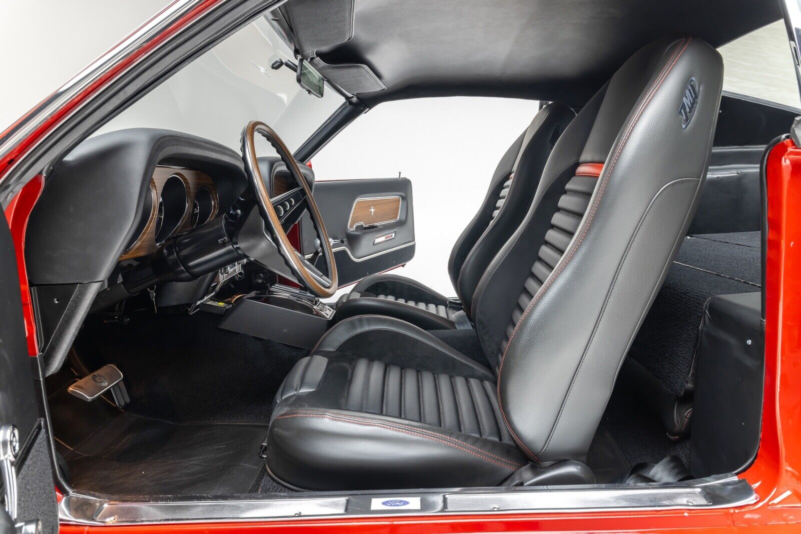 Ford-Mustang-1969-Fastback-20
