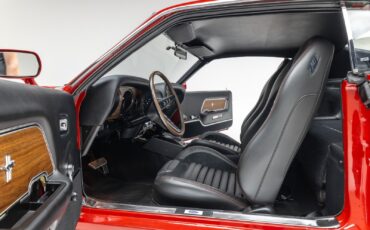 Ford-Mustang-1969-Fastback-21