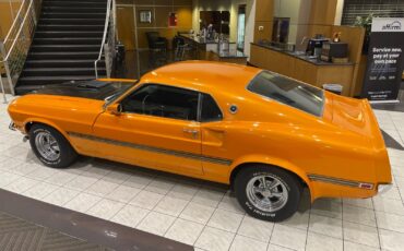 Ford-Mustang-1969-Fastback-4