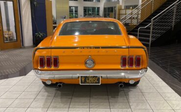 Ford-Mustang-1969-Fastback-7