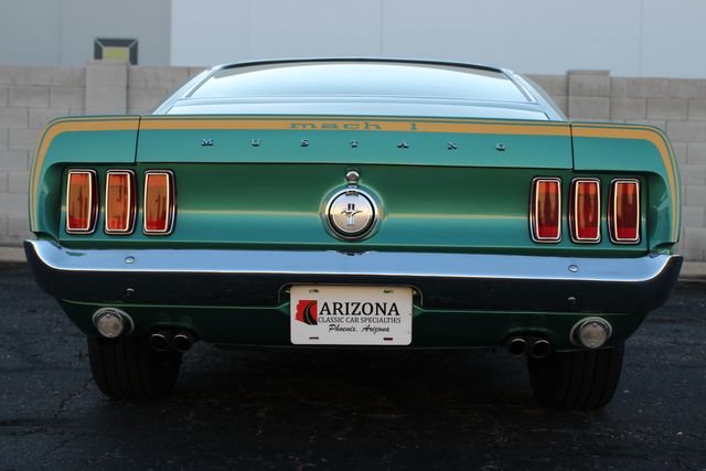 Ford-Mustang-1969-Green-Black-20