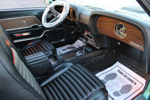 Ford-Mustang-1969-Green-Black-38