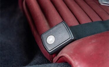 Ford-Mustang-1969-Toreador-Red-Red-CorinthianRed-Clarion-Knit-13