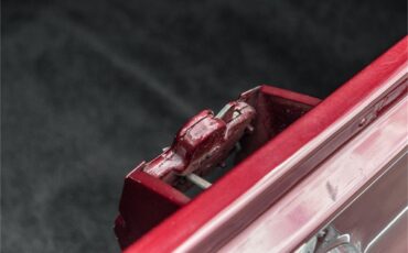 Ford-Mustang-1969-Toreador-Red-Red-CorinthianRed-Clarion-Knit-14