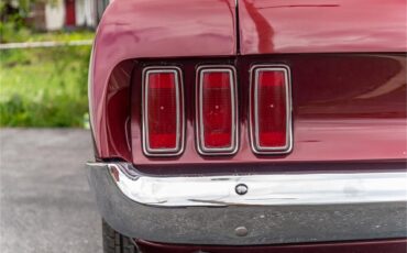Ford-Mustang-1969-Toreador-Red-Red-CorinthianRed-Clarion-Knit-21