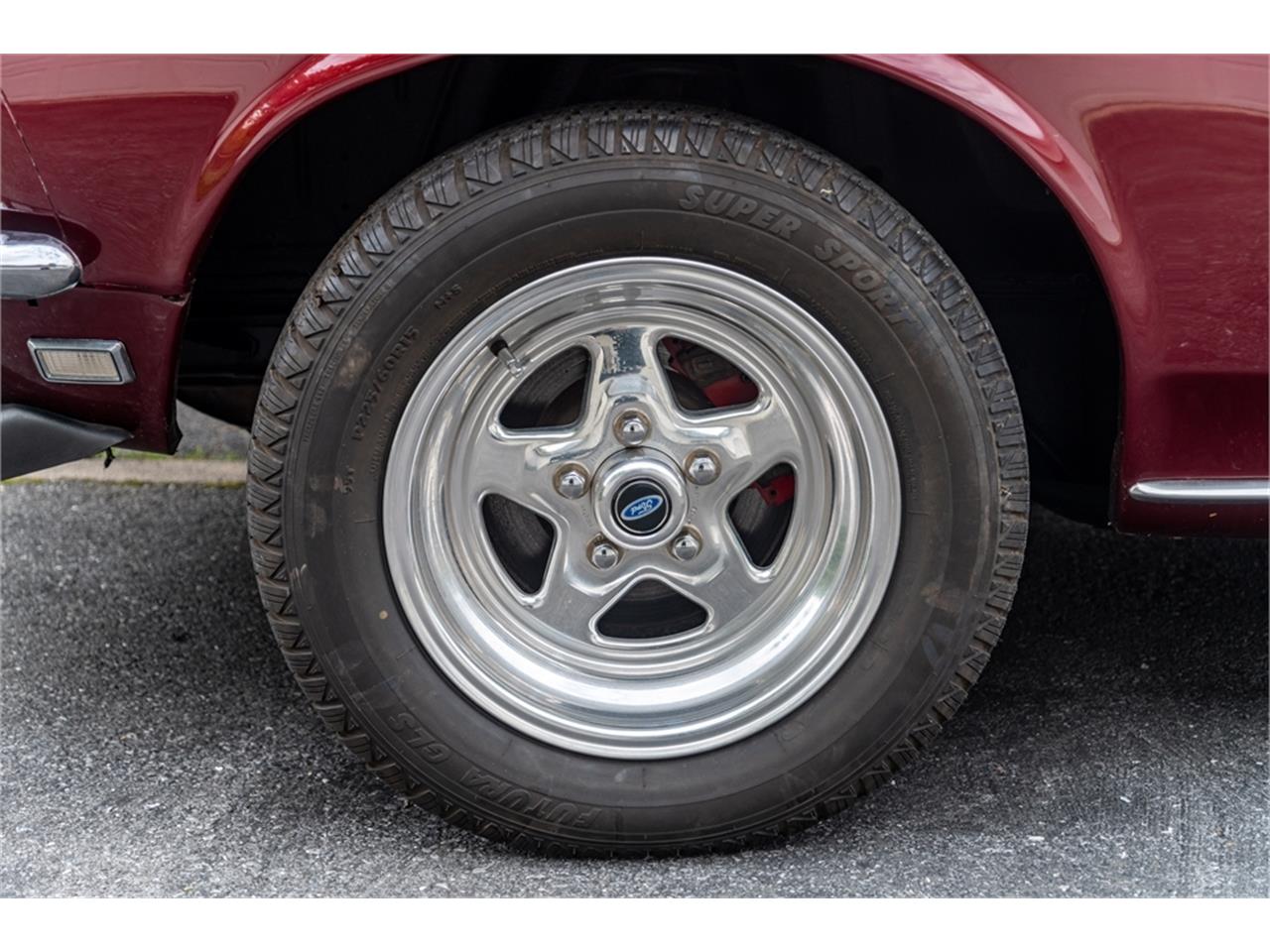 Ford-Mustang-1969-Toreador-Red-Red-CorinthianRed-Clarion-Knit-24