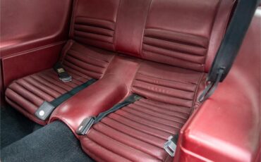 Ford-Mustang-1969-Toreador-Red-Red-CorinthianRed-Clarion-Knit-25