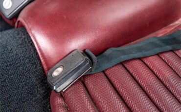 Ford-Mustang-1969-Toreador-Red-Red-CorinthianRed-Clarion-Knit-26