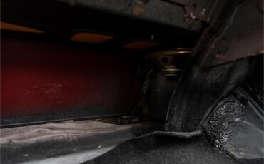 Ford-Mustang-1969-Toreador-Red-Red-CorinthianRed-Clarion-Knit-27