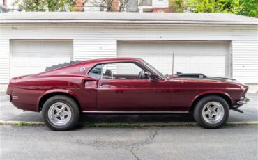Ford-Mustang-1969-Toreador-Red-Red-CorinthianRed-Clarion-Knit-28
