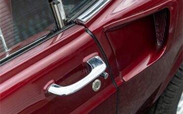 Ford-Mustang-1969-Toreador-Red-Red-CorinthianRed-Clarion-Knit-4