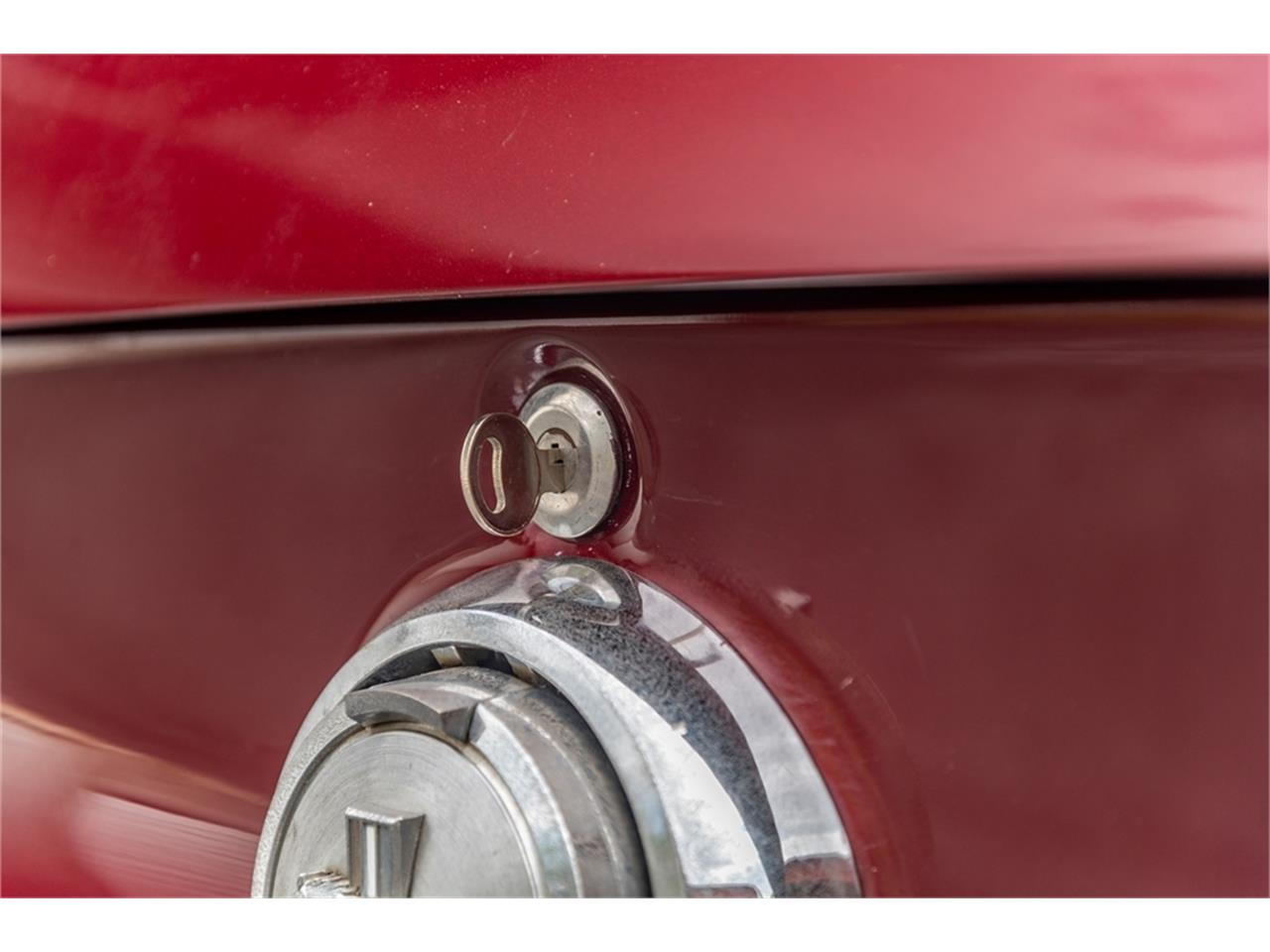 Ford-Mustang-1969-Toreador-Red-Red-CorinthianRed-Clarion-Knit-45