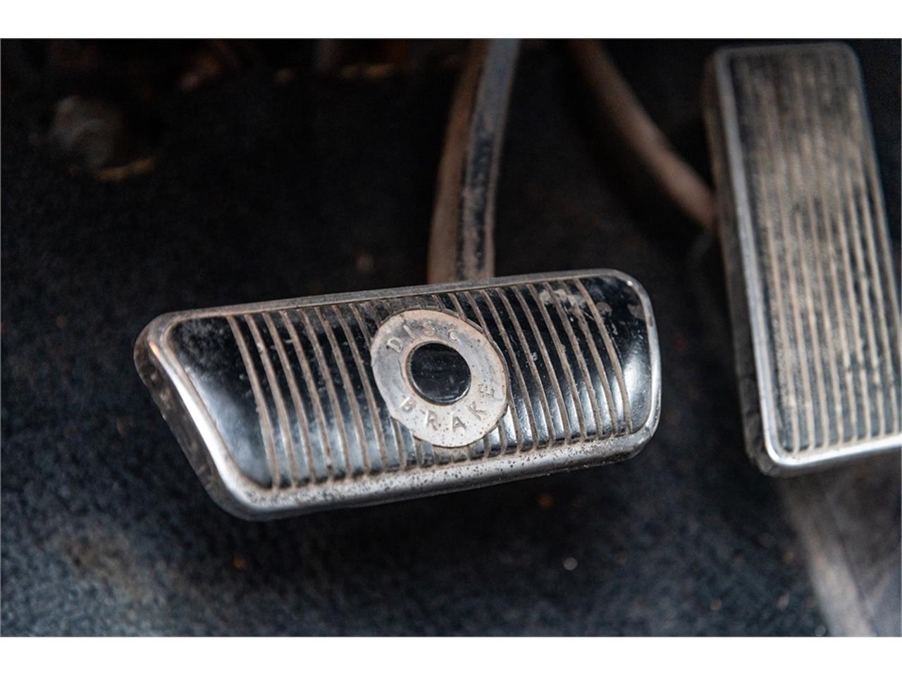 Ford-Mustang-1969-Toreador-Red-Red-CorinthianRed-Clarion-Knit-58