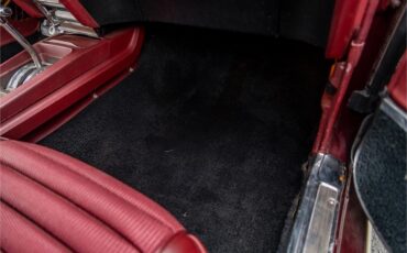 Ford-Mustang-1969-Toreador-Red-Red-CorinthianRed-Clarion-Knit-62