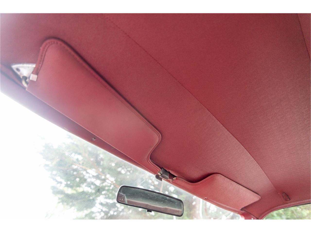 Ford-Mustang-1969-Toreador-Red-Red-CorinthianRed-Clarion-Knit-66