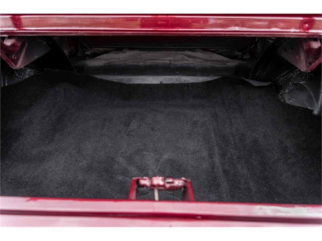 Ford-Mustang-1969-Toreador-Red-Red-CorinthianRed-Clarion-Knit-69