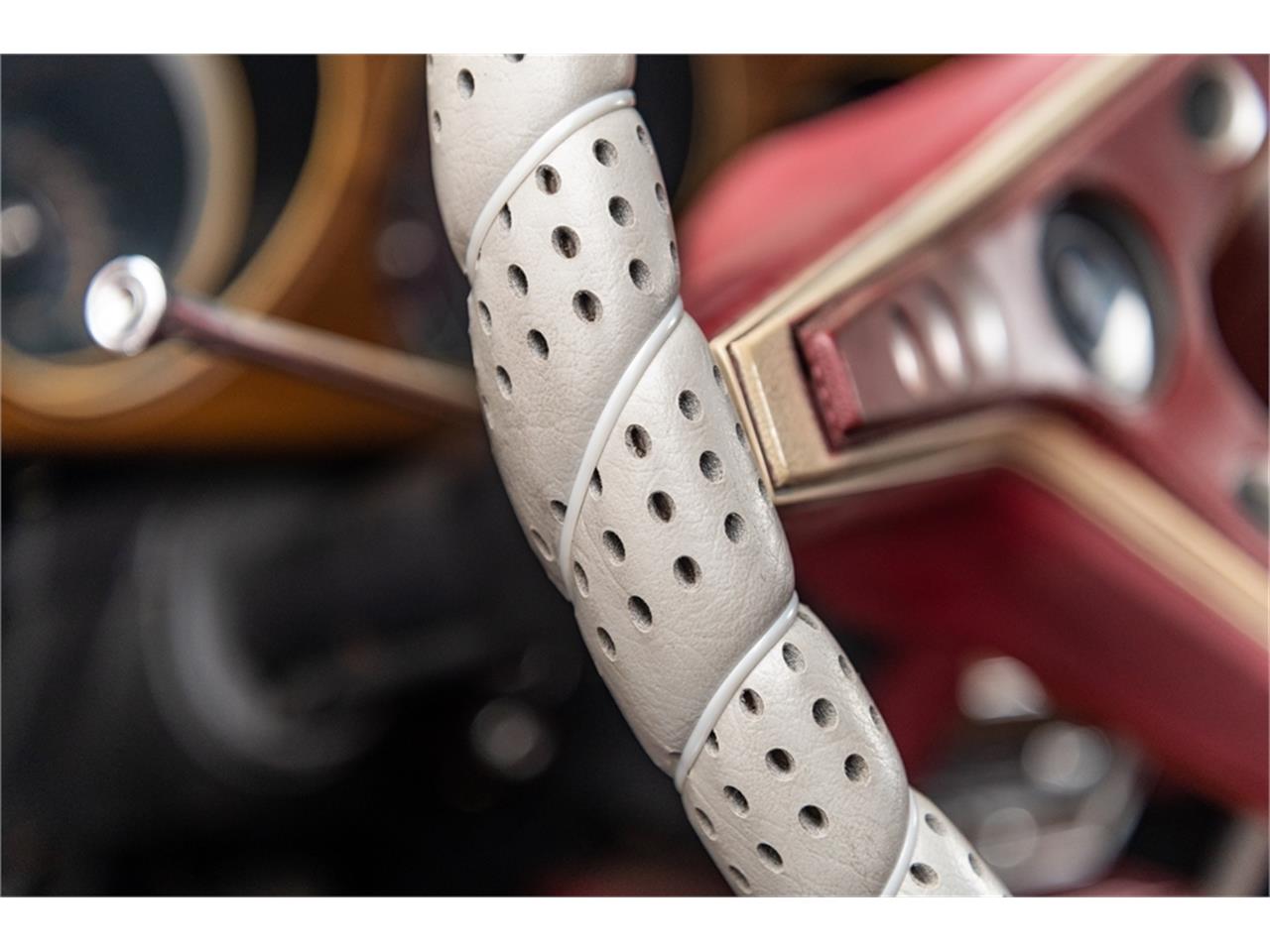 Ford-Mustang-1969-Toreador-Red-Red-CorinthianRed-Clarion-Knit-87