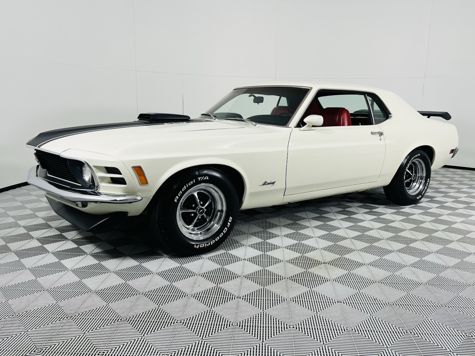 Ford-Mustang-1970-10
