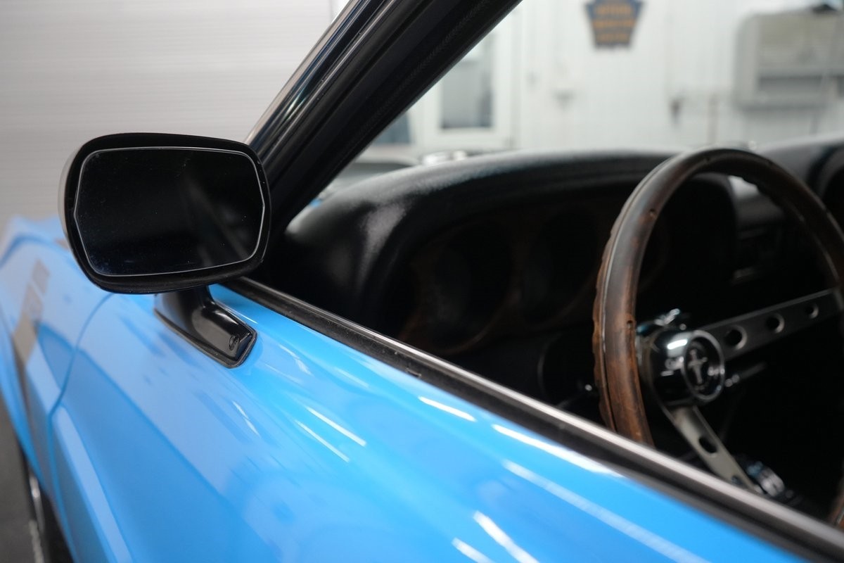 Ford-Mustang-1970-32