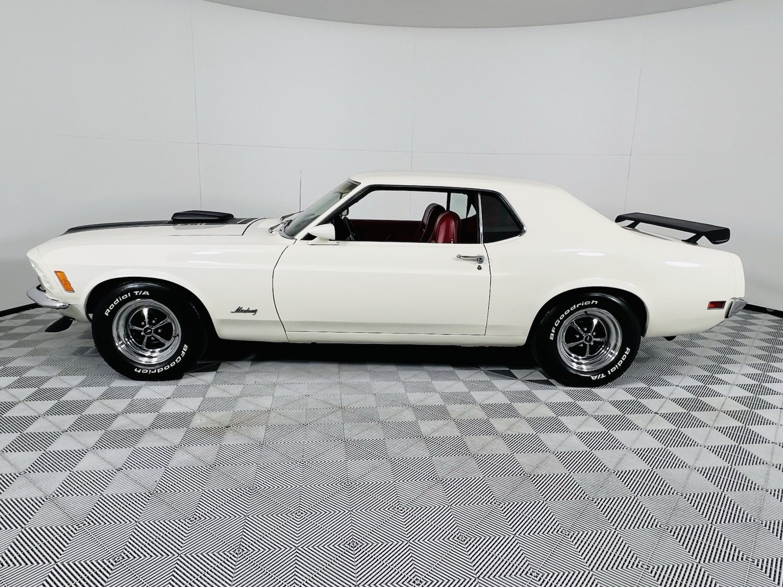 Ford-Mustang-1970-9