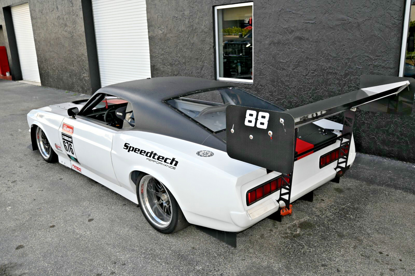 Ford-Mustang-1970-Coupe-3