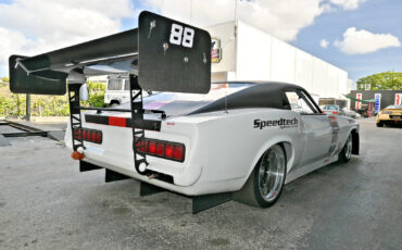 Ford-Mustang-1970-Coupe-4