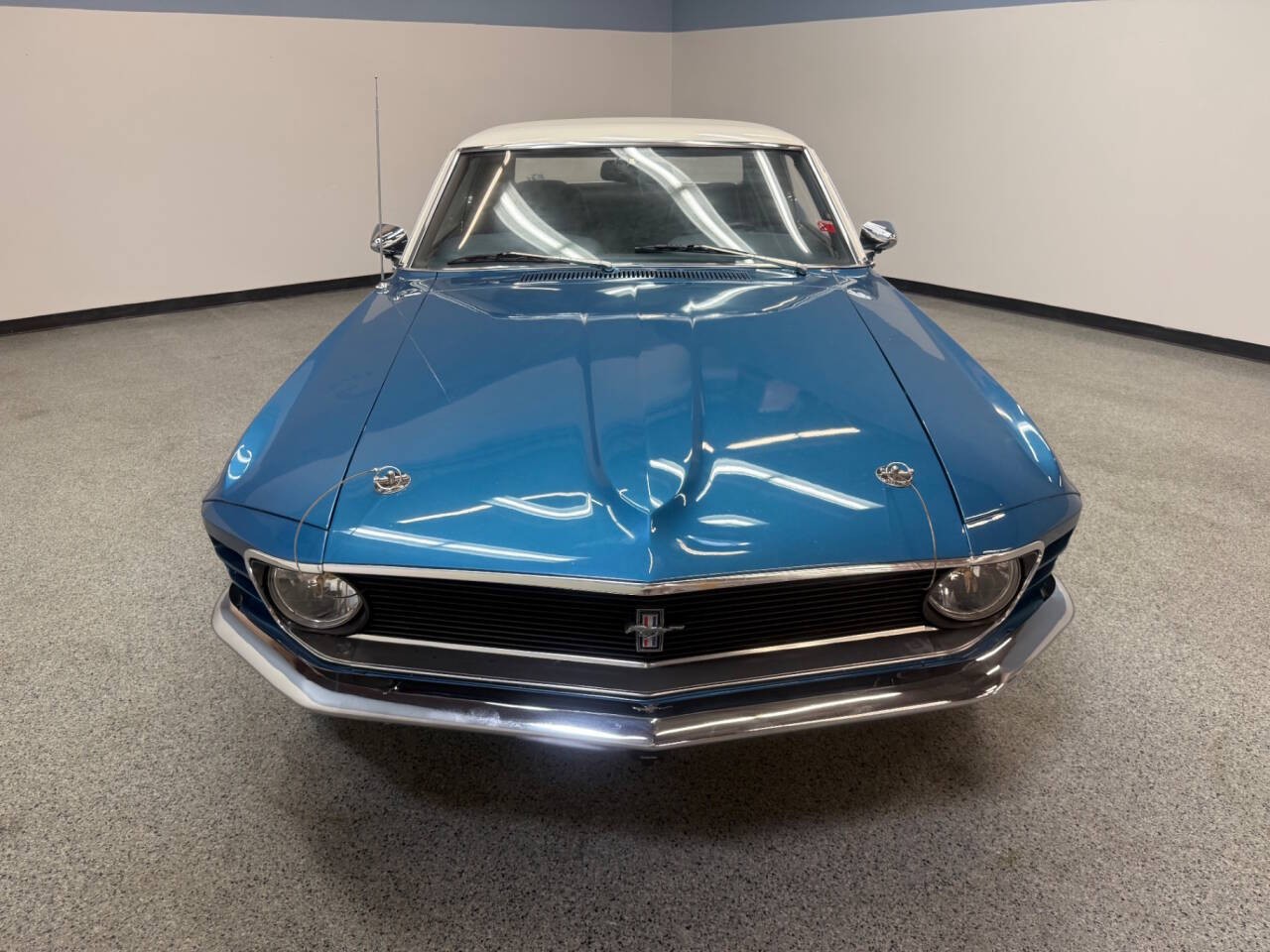 Ford-Mustang-1970-Coupe-5