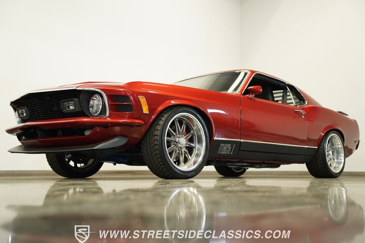 Ford-Mustang-1970-Fastback-5