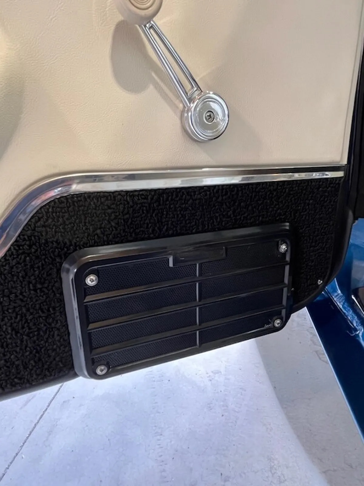 Ford-Mustang-1970-Medium-Metallic-Blue-White-15