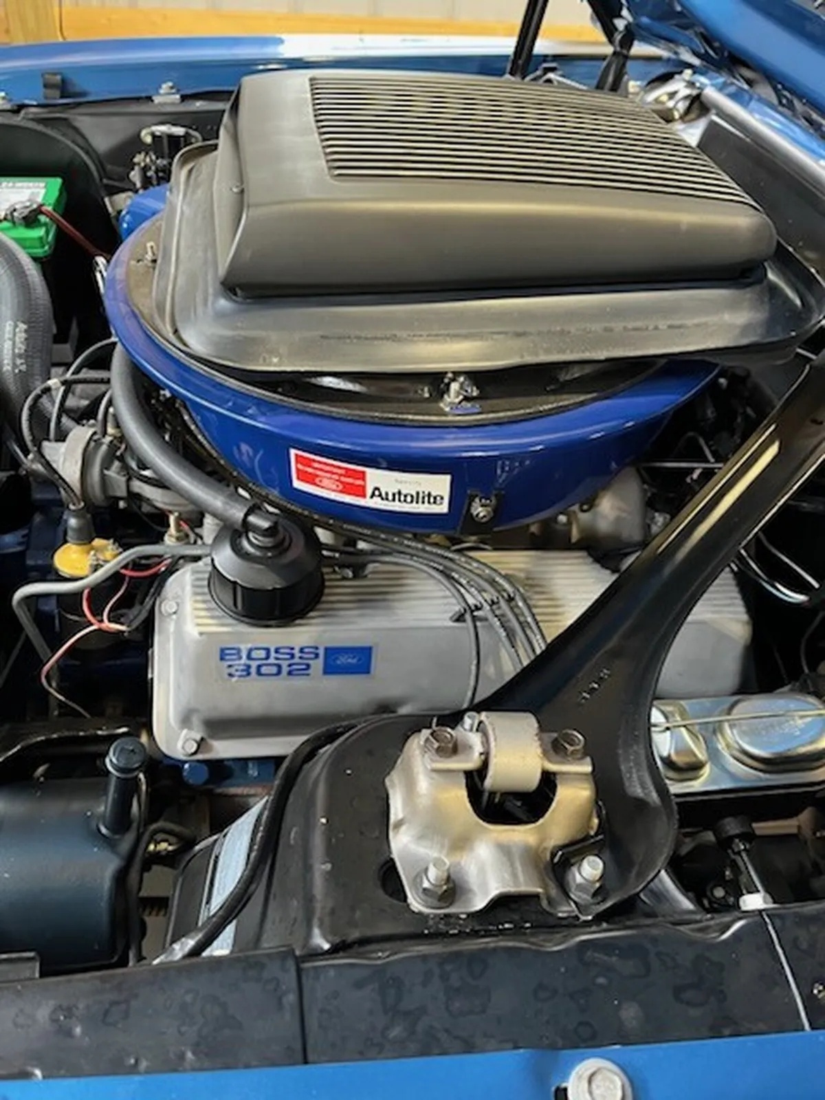 Ford-Mustang-1970-Medium-Metallic-Blue-White-17