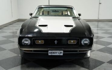 Ford-Mustang-1971-Coupe-14