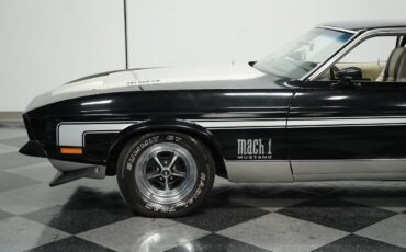 Ford-Mustang-1971-Coupe-18