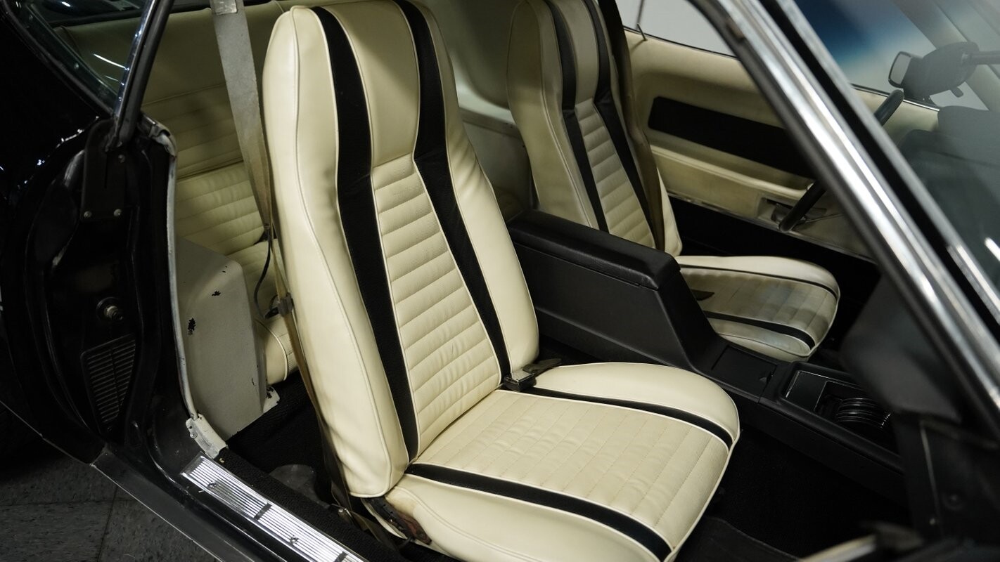 Ford-Mustang-1971-Coupe-36