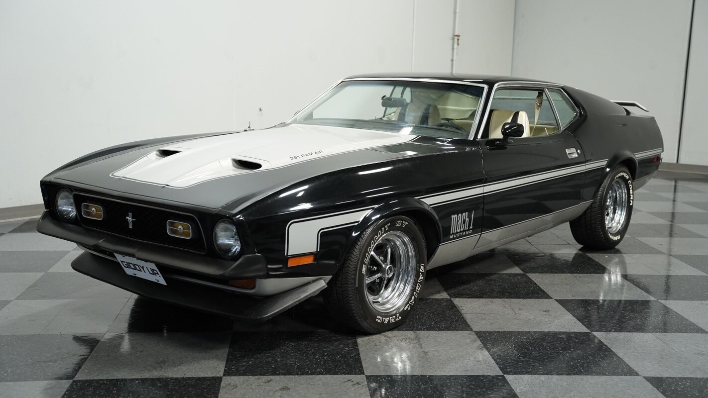 Ford-Mustang-1971-Coupe-5