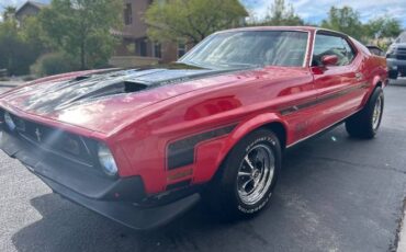 Ford-Mustang-1971-Red-5