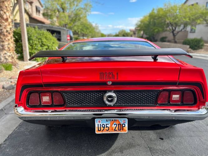 Ford-Mustang-1971-Red-7