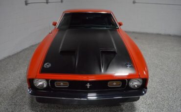 Ford-Mustang-1971-Red-Black-11