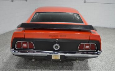 Ford-Mustang-1971-Red-Black-3