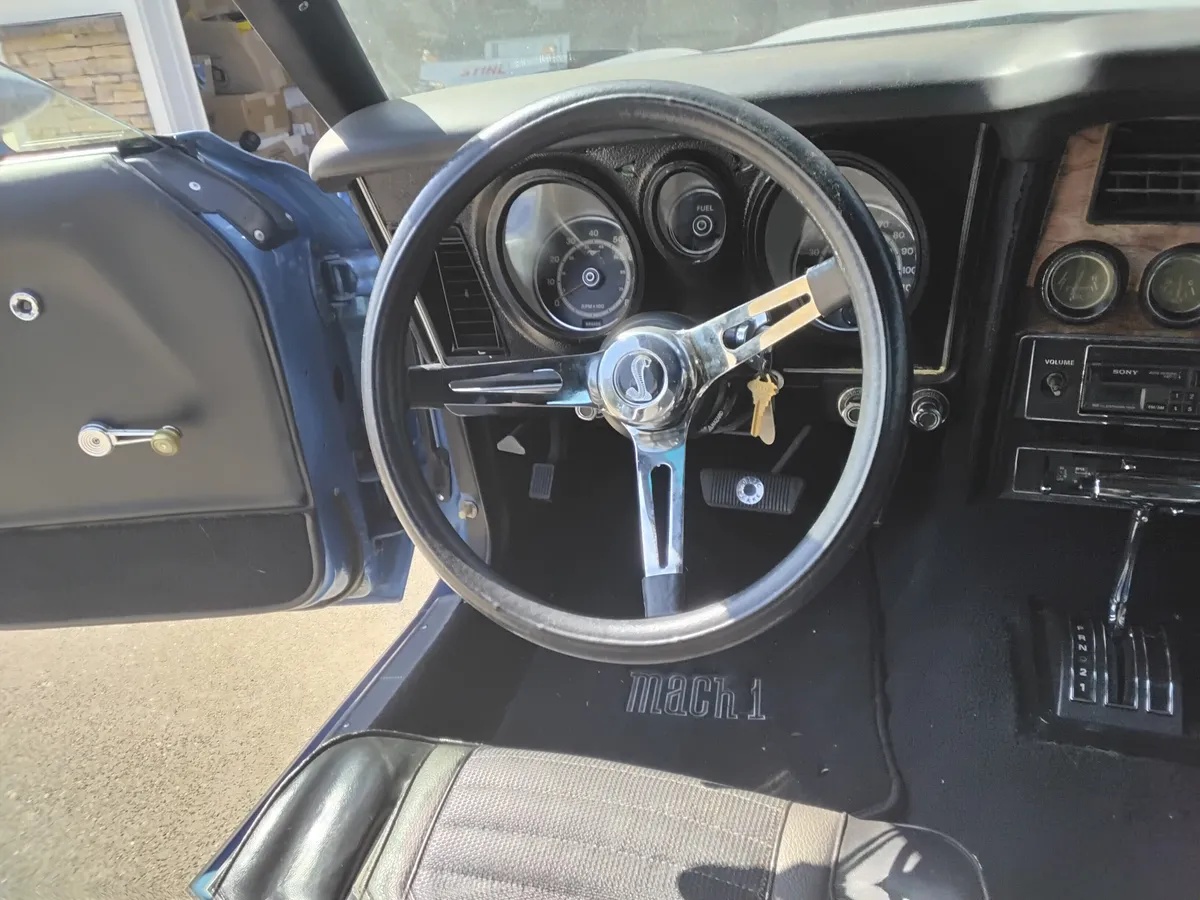 Ford-Mustang-1972-Blue-Black-13