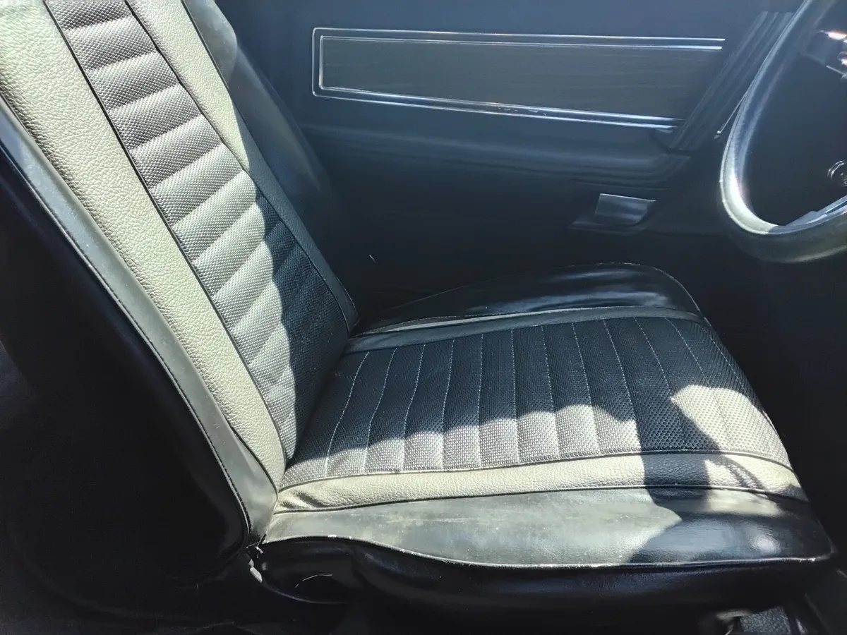 Ford-Mustang-1972-Blue-Black-2