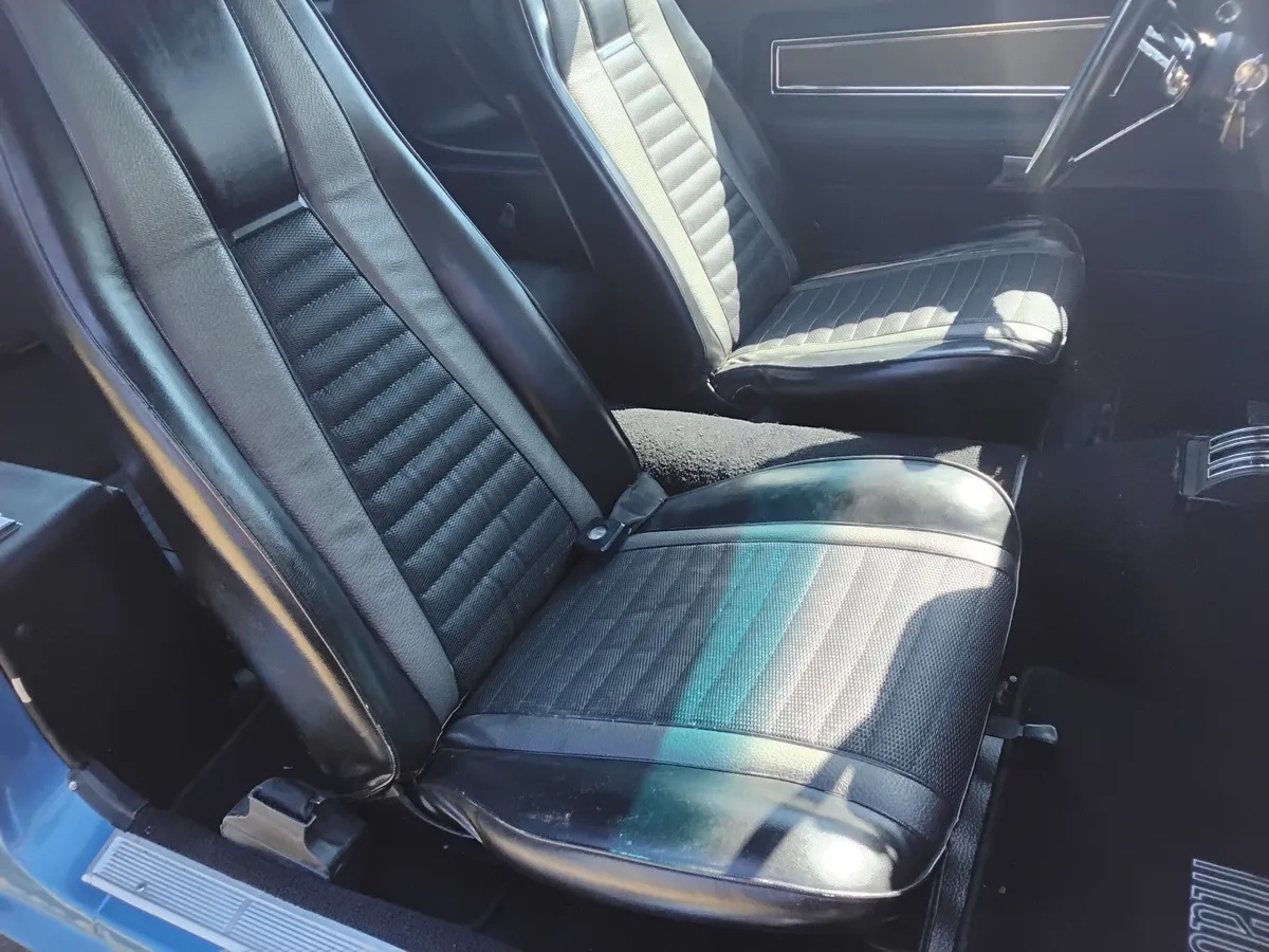 Ford-Mustang-1972-Blue-Black-4