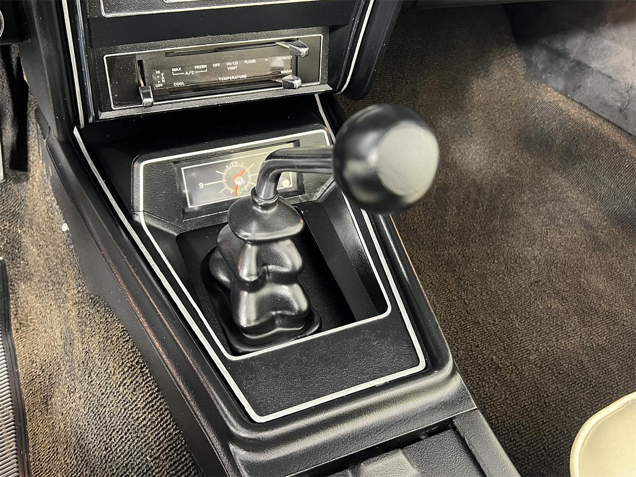 Ford-Mustang-1972-Blue-White-10